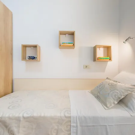 Grgur Apartment *